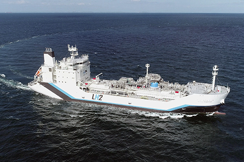 Pilot liquefied hydrogen carrier